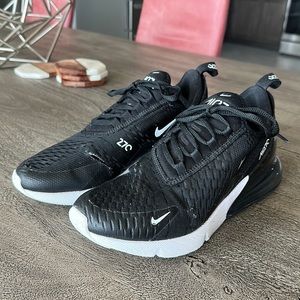 Nike air max 270 women’s size 8